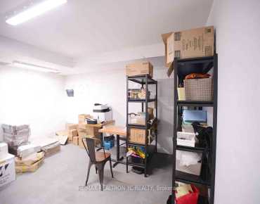 
437 Yonge St Church-Yonge Corridor, 多伦多商业用地规划为Commercial物业占地1100.00平方尺