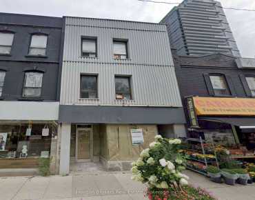 
Yonge Stre Thornhill is zoned as Commerical with total area of 248 sqft