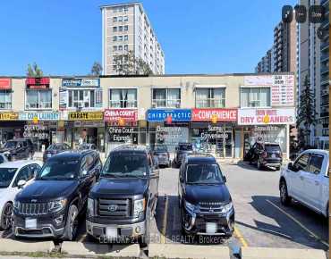 
4- 2468 Eglinton Ave W Beechborough-Greenbrook商业用地规划为Convenience Stor物业占地1,562平方尺