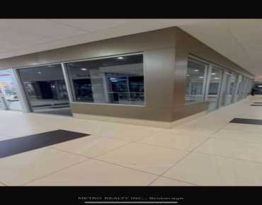 
7181 Yonge St Thornhill商业用地规划为商业物业占地989平方尺