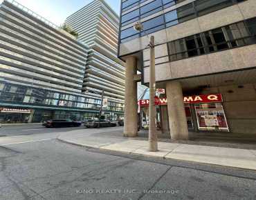
4- 2468 Eglinton Ave W Beechborough-Greenbrook商业用地规划为Convenience Stor物业占地1,562平方尺