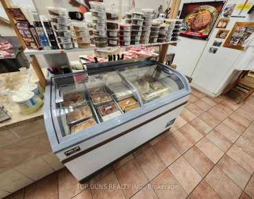 
Lawrence Aven West Hill is zoned as Commercial with total area of 800 sqft