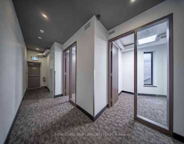 31 Elm St Bay Street Corridor, 多伦多商业用地规划为CR7.8(c2;r7.8*18并占地6400.00平方尺
