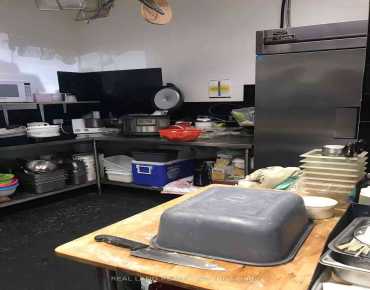 102 - 250 Consumers Rd Henry Farm, 多伦多商业用地规划为Commerical并占地2074.00平方尺

