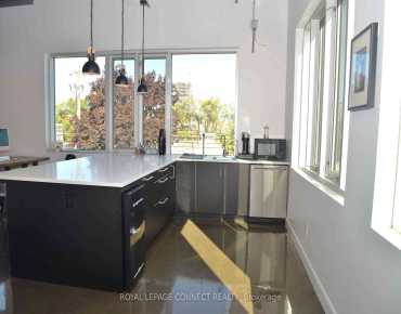 
Yonge St Willowdale East is zoned as Central Business District Commercial with total area of 718 sqft