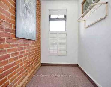 
Sherbourne St North St. James Town is zoned as Commercial with total area of 572 sqft
