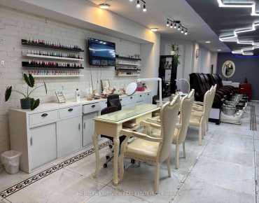 main - 1116 College St Dufferin Grove, 多伦多商业用地规划为CR 2.5并占地1000.00平方尺
