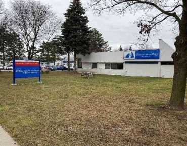 Parliament St Moss Park is zoned as Agricultural with total area of 503 sqft