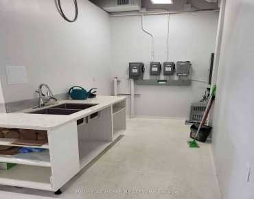 27 Old Kingston Rd West Hill商业用地规划为商业/民宅物业占地4,113平方尺