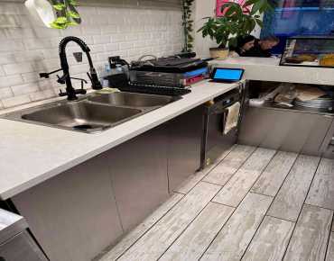 101 - 799 College St Trinity-Bellwoods, 多伦多商业用地规划为Commercial Retai并占地720.00平方尺
