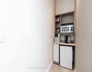 
403, - 250 Harding Blvd W North Richvale, Richmond Hill is zoned as CM with total area of 1937.00 sqft