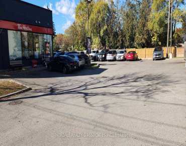 680 Sheppard Ave W Bathurst Manor, Toronto is zoned as COMMERCIAL with total area of 2830.00 sqft