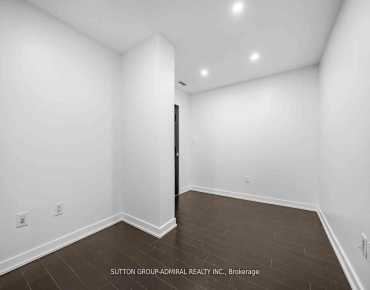 
Eglinton Ave Forest Hill North商业用地规划为商业/民宅物业占地3,300平方尺