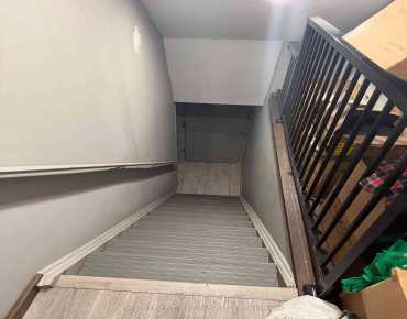 Main - 515 Bloor St W University, Toronto is zoned as Commercial with total area of 1140.00 sqft
