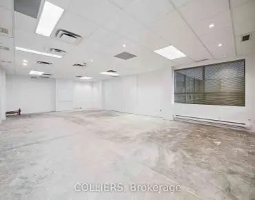 106 - 111 Merton St Mount Pleasant West, 多伦多商业用地规划为CR2 (c2;r2)*2495并占地750.00平方尺
