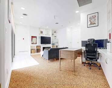 410/2 - 33 Harbour Sq Waterfront Communities C1, 多伦多商业用地规划为CR并占地2073.00平方尺
