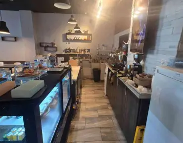 23 Spring Garden Ave Willowdale East, Toronto is zoned as condo commercial with total area of 980.00 sqft