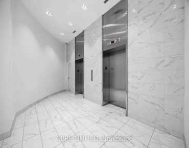 
Yonge Stre Willowdale East商业用地规划为商业地产物业占地3,423平方尺