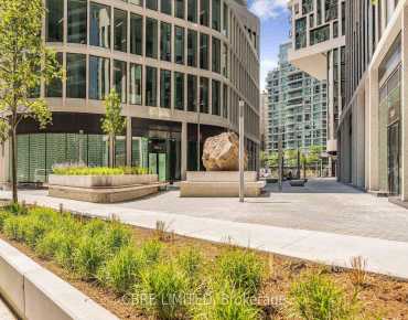 
Yonge Stre Willowdale East商业用地规划为商业地产物业占地3,423平方尺