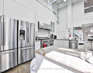 
212 - 222 Finch Ave W Newtonbrook West, Toronto is zoned as Office with total area of 781.00 sqft