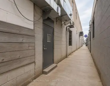 193 1/2 Baldwin St Kensington-Chinatown, 多伦多商业用地规划为CR2(c2;r1.5*2457并占地2100.00平方尺

