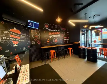 551 Bloor St W University, 多伦多商业用地规划为Commercial并占地1100.00平方尺
