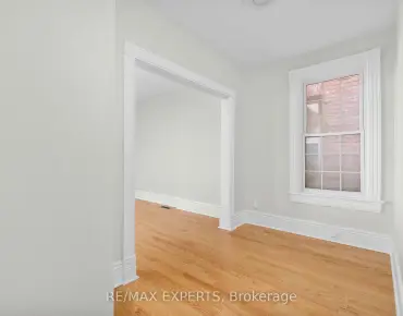 2359 Queen St E The Beaches is zoned as Commercial with total area of 650 sqft