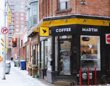 1421 Bloor St W Dufferin Grove, Toronto is zoned as Commercial with total area of 650.00 sqft