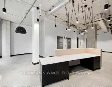 6th F - 2161 Yonge St Mount Pleasant West, 多伦多商业用地规划为CR 5.0 (c4.0; r3并占地1317.00平方尺
