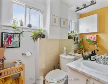 846 College St Palmerston-Little Italy, Toronto is zoned as CR3(c1;r2.5*1571 with total area of 5026.00 sqft