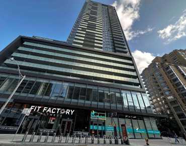 210 - 165 Eglinton Ave E Mount Pleasant West, 多伦多商业用地规划为Office并占地1260.00平方尺
