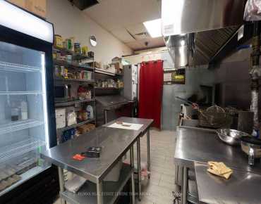 121 - 41 Lebovic Ave Clairlea-Birchmount, 多伦多商业用地规划为RETAIL/ COMMERCI并占地753.00平方尺
