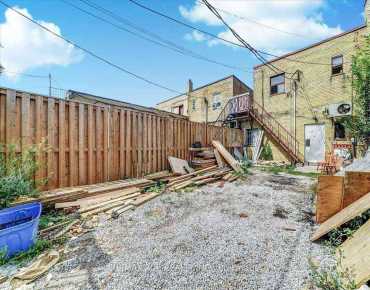 
1774 St Clair Ave W Weston-Pellam Park商业用地规划为商业民宅3物业占地1,647平方尺