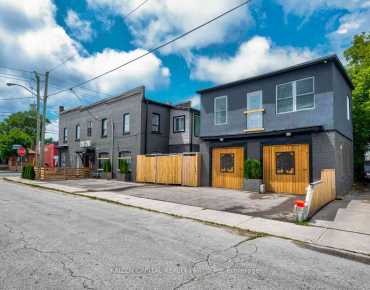 
6347 Yonge St Newtonbrook East商业用地规划为购物中心商业物业占地8,550平方尺