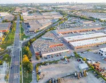 18 - 850 Tapscott Rd Rouge E11, 多伦多商业用地规划为Commercial Mixed并占地806.00平方尺
