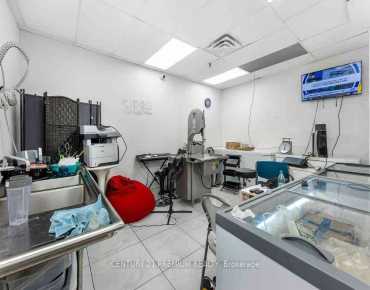 5 - 3601 Lawrence Ave E Woburn, 多伦多商业用地规划为Commercial Retai并占地平方尺
