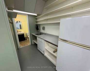 
208 - 45 Industrial St Leaside, Toronto is zoned as Employment with total area of 699.00 sqft