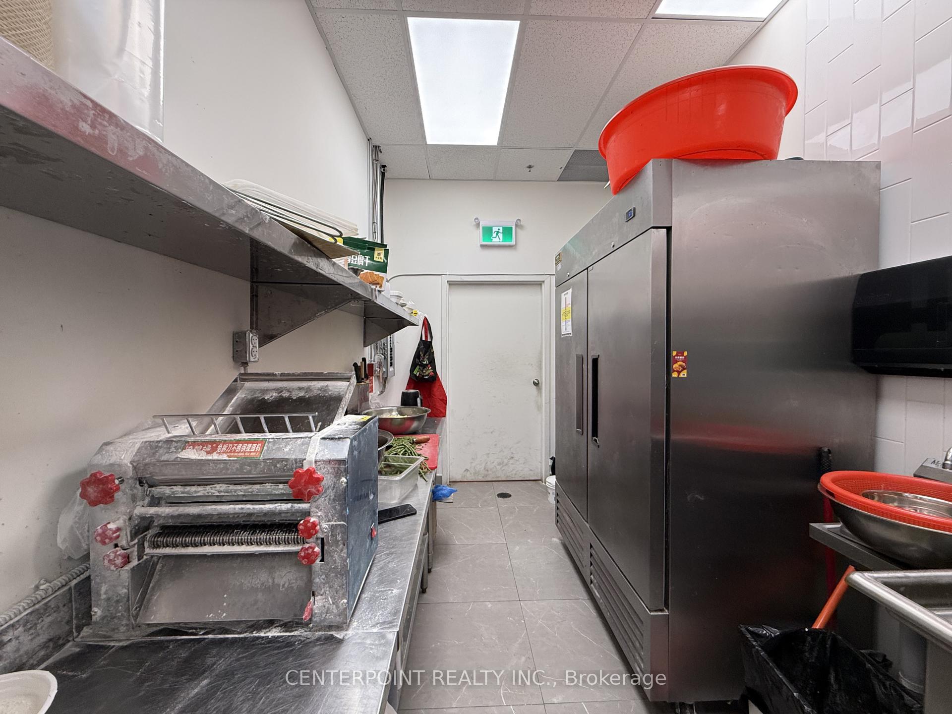 E109室3262 Midland Ave Toronto | 食品生意