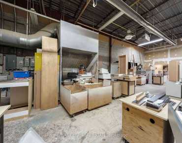 
15 Hayden St Church-Yonge Corridor is zoned as Commercial with total area of 480 sqft