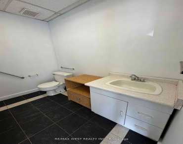 34 - 5310 Finch Ave E Milliken, 多伦多商业用地规划为COMMERCIAL并占地1227.00平方尺
