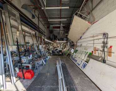 
15-16 - 9609 Leslie St Headford Business Park, Richmond Hill is zoned as MC-1 with total area of 18523.00 sqft