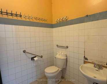 688 Gerrard St North Riverdale, Toronto is zoned as CR 2.5 with total area of 2000.00 sqft
