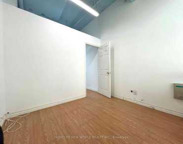 
4675 Steeles Ave E Milliken商业用地规划为商业地产物业占地186平方尺