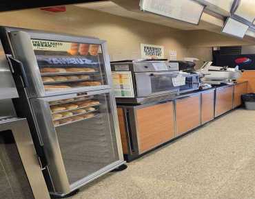 9108 Yonge St North Richvale, Richmond Hill is zoned as Restaurant with total area of 5000.00 sqft