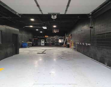 
Bathurst St Crestwood-Springfarm-Yorkhill is zoned as Commercial with total area of 2,031 sqft