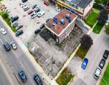3537 St Clair Ave E Clairlea-Birchmount, 多伦多商业用地规划为CR0.33(c0.33;r0*并占地4200.00平方尺
