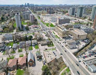 
Richmond Stre Waterfront Communities C1商业用地规划为商业/民宅物业占地4,886平方尺