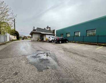 
12 Heritage Rd Bullock商业用地规划为M-Automotive Use物业占地1,650平方尺