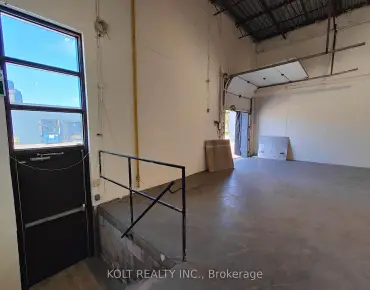 3 - 445 Milner Ave Malvern, 多伦多商业用地规划为E0.6并占地3102.00平方尺
