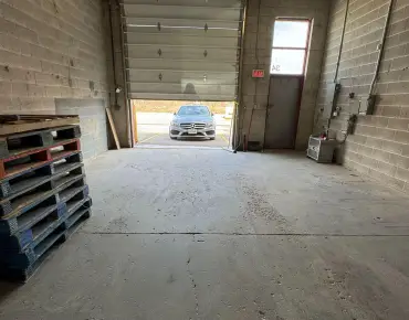 34 - 5310 Finch Ave E Milliken, 多伦多商业用地规划为COMMERCIAL并占地1227.00平方尺
